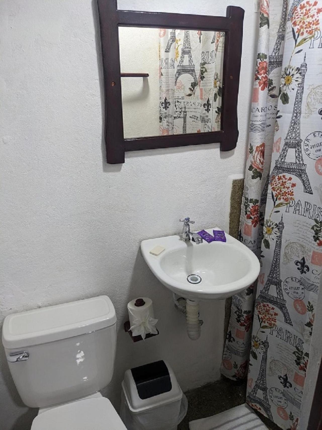 Chale'S House Hotel سان خوان ديل سور الغرفة الصورة